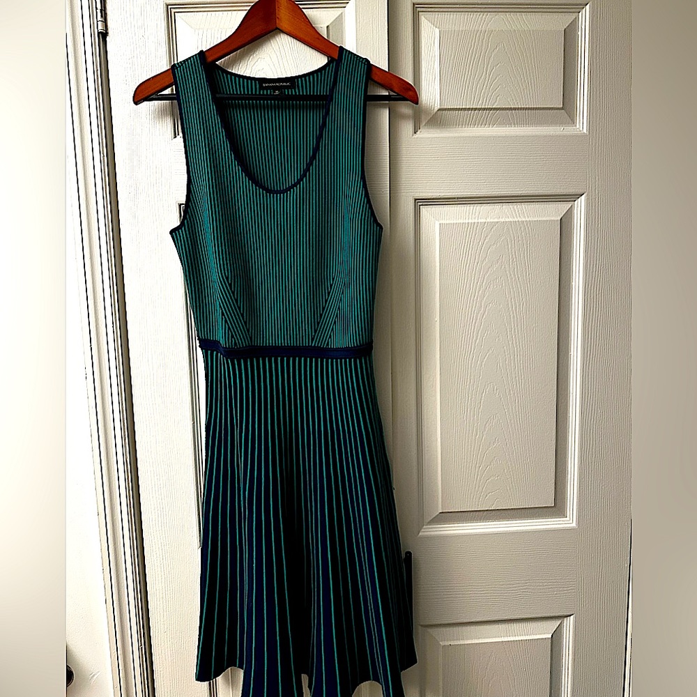 Banana Republic Knitted Stripe Flare Dress size M in excellent condition.